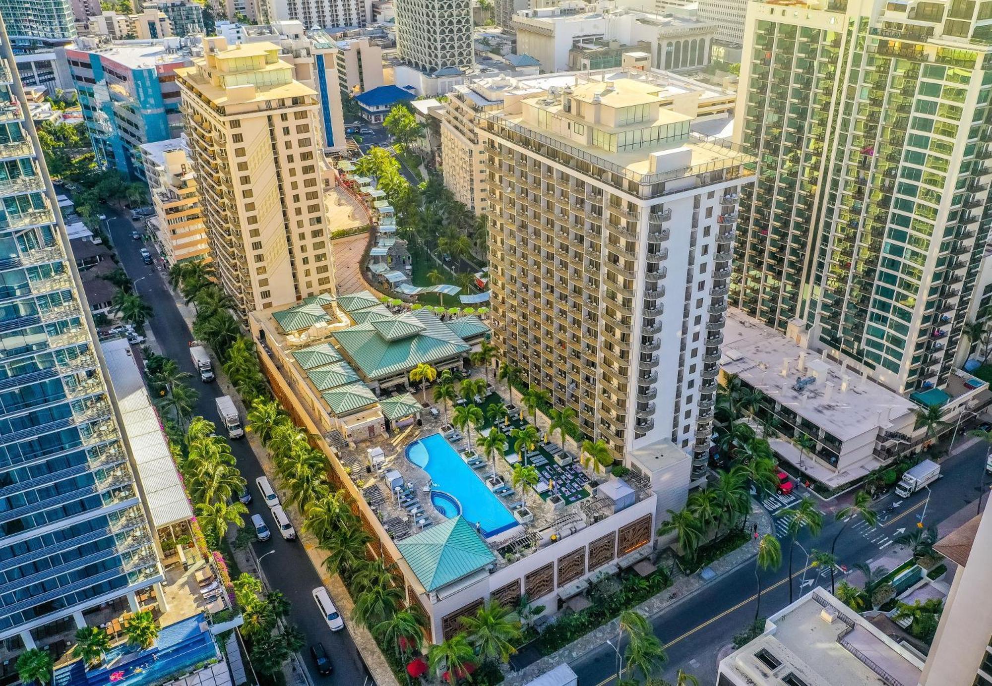 Embassy Suites By Hilton Waikiki Beach Walk Гонолулу Экстерьер фото